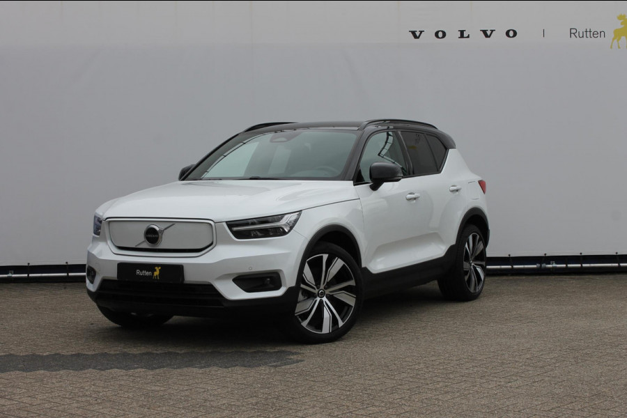 Volvo XC40 Recharge P8 AWD R-Design 20" lm velgen / Warmtepomp / Extra getint glas vanaf de B-Stijl / Google infotainment Volvo XC40 Recharge P8 AWD R-Design 20" lm velgen / Warmtepomp / Extra getint glas vanaf de B-Stijl / Google infotainment
