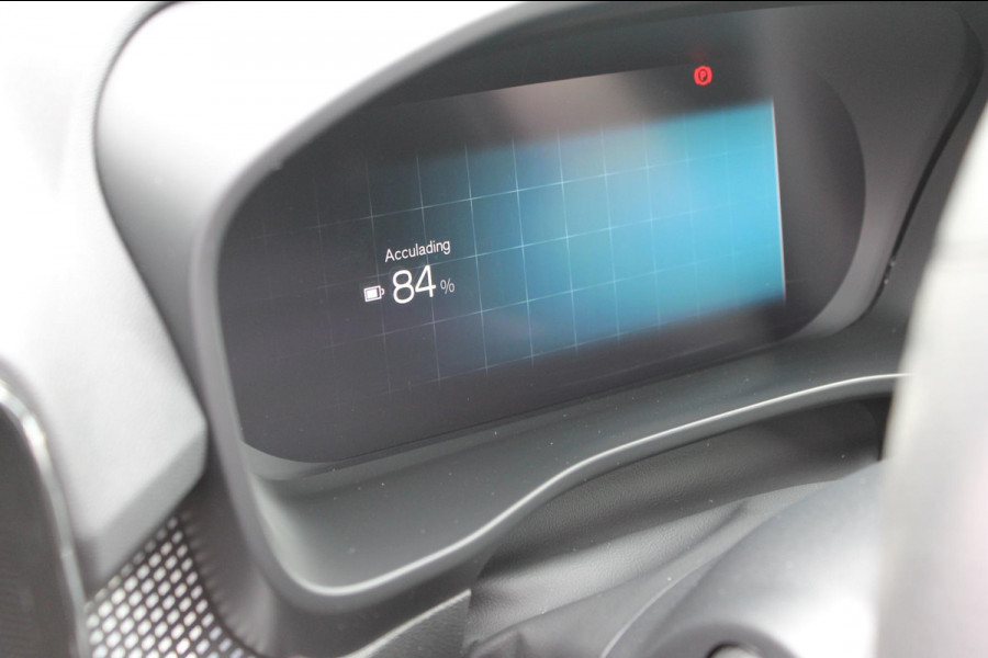 Volvo XC40 Recharge P8 AWD R-Design 20" lm velgen / Warmtepomp / Extra getint glas vanaf de B-Stijl / Google infotainment Volvo XC40 Recharge P8 AWD R-Design 20" lm velgen / Warmtepomp / Extra getint glas vanaf de B-Stijl / Google infotainment