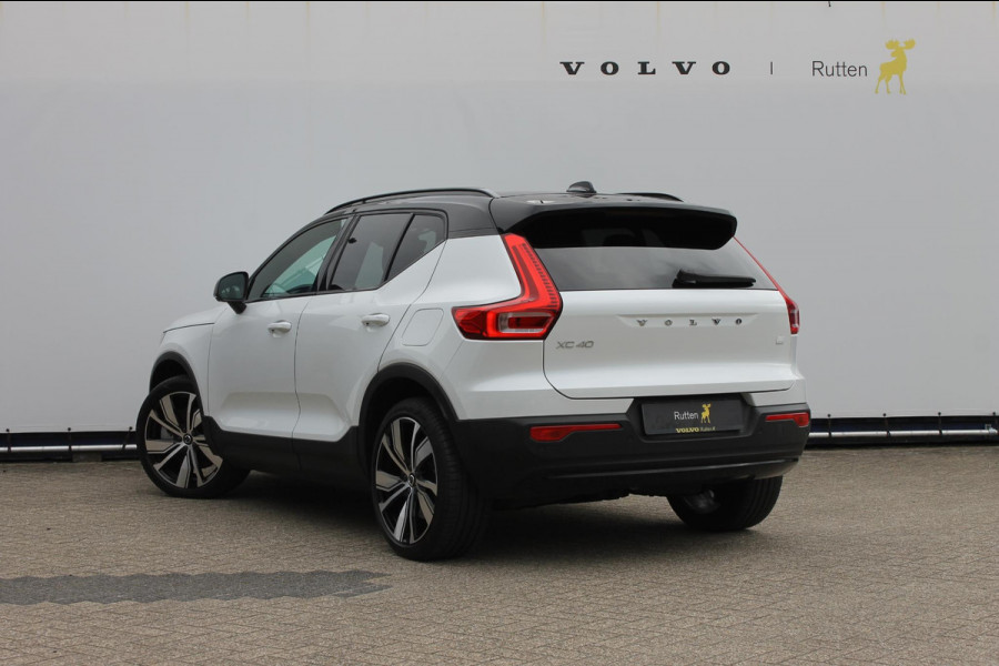 Volvo XC40 Recharge P8 AWD R-Design 20" lm velgen / Warmtepomp / Extra getint glas vanaf de B-Stijl / Google infotainment Volvo XC40 Recharge P8 AWD R-Design 20" lm velgen / Warmtepomp / Extra getint glas vanaf de B-Stijl / Google infotainment