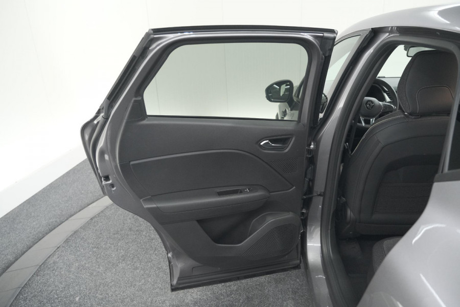 Renault Captur Mild Hybrid 160 EDC Techno | Pack Winter | Camera | Adaptieve Cruise Control | Apple Carplay