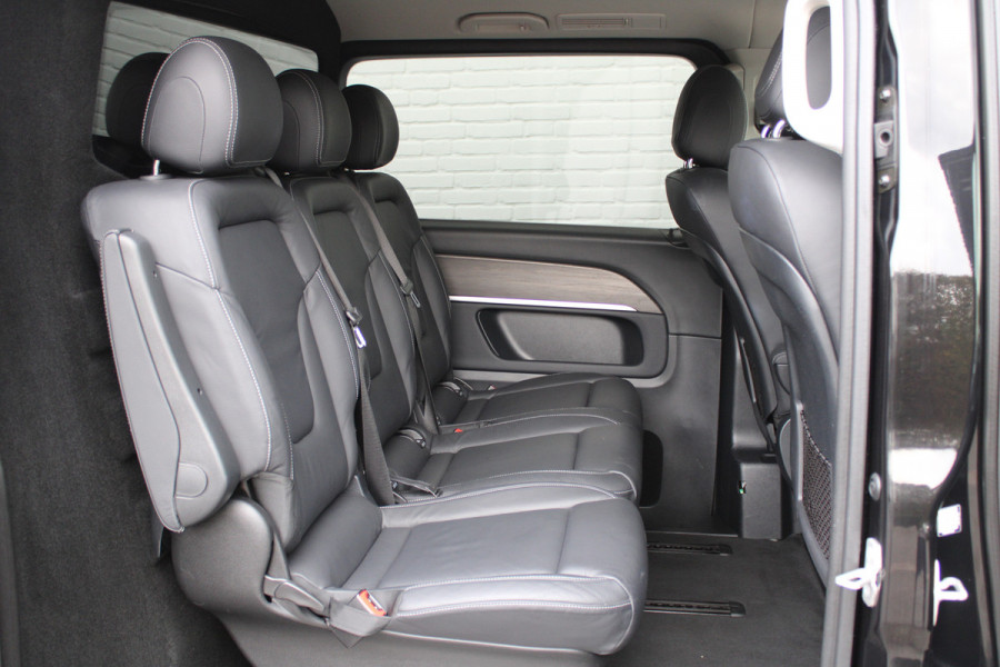 Mercedes-Benz V-Klasse 300d / XXL / DC / 2x Electrische Schuifdeur / 360 Camera / Vol Opties / NIEUWSTAAT Mercedes-Benz V-Klasse 300d / XXL / DC / 2x Electrische Schuifdeur / 360 Camera / Vol Opties / NIEUWSTAAT