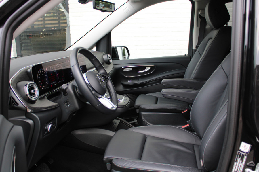 Mercedes-Benz V-Klasse 300d / XXL / DC / 2x Electrische Schuifdeur / 360 Camera / Vol Opties / NIEUWSTAAT Mercedes-Benz V-Klasse 300d / XXL / DC / 2x Electrische Schuifdeur / 360 Camera / Vol Opties / NIEUWSTAAT