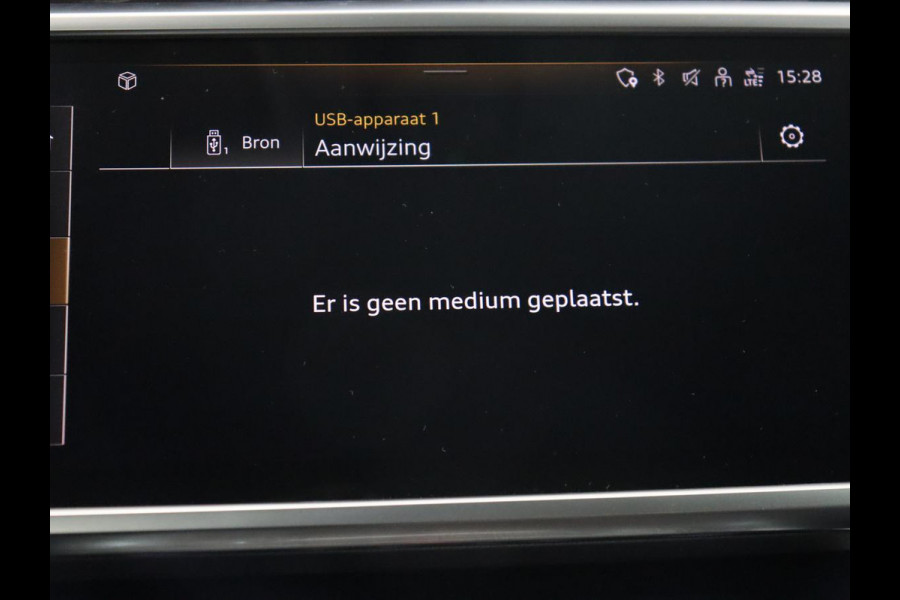 Audi A6 50 TFSI e quattro Business Edition | Head-Up | Stoelverwarming | Trekhaak | Bang & Olufsen | Adaptive cruise | Carplay | Navigatie | Parkeerhulp | Full LED | Virtual Cockpit | Phone Box | PHEV | Plug In