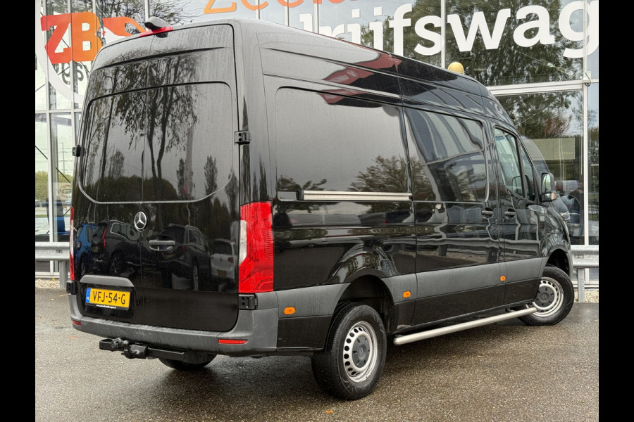 Mercedes-Benz Sprinter 316 2.2 CDI L2H2 | NL-auto | 3.5T trekhaak | Navi | Carplay | Camera | Cruisec. Mercedes-Benz Sprinter 316 2.2 CDI L2H2 | NL-auto | 3.5T trekhaak | Navi | Carplay | Camera | Cruisec.