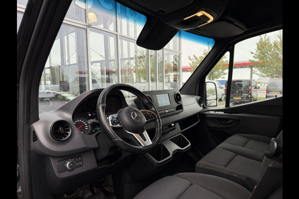 Mercedes-Benz Sprinter 316 2.2 CDI L2H2 | NL-auto | 3.5T trekhaak | Navi | Carplay | Camera | Cruisec. Mercedes-Benz Sprinter 316 2.2 CDI L2H2 | NL-auto | 3.5T trekhaak | Navi | Carplay | Camera | Cruisec.