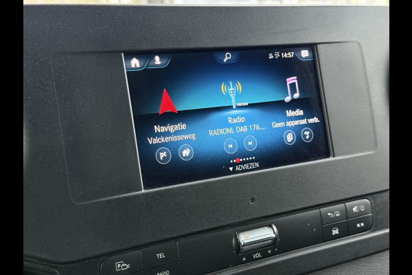 Mercedes-Benz Sprinter 316 2.2 CDI L2H2 | NL-auto | 3.5T trekhaak | Navi | Carplay | Camera | Cruisec. Mercedes-Benz Sprinter 316 2.2 CDI L2H2 | NL-auto | 3.5T trekhaak | Navi | Carplay | Camera | Cruisec.