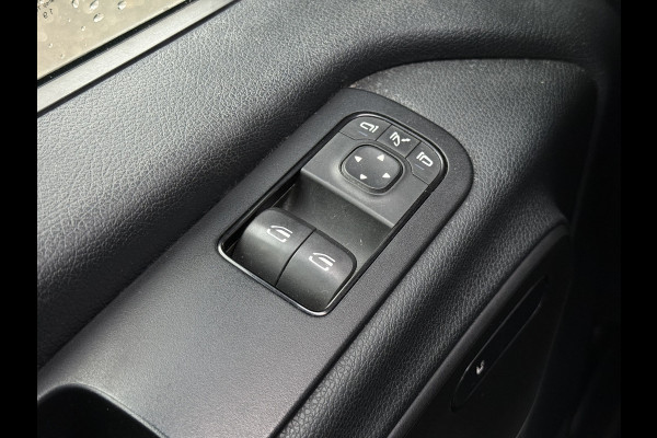 Mercedes-Benz Sprinter 316 2.2 CDI L2H2 | NL-auto | 3.5T trekhaak | Navi | Carplay | Camera | Cruisec. Mercedes-Benz Sprinter 316 2.2 CDI L2H2 | NL-auto | 3.5T trekhaak | Navi | Carplay | Camera | Cruisec.