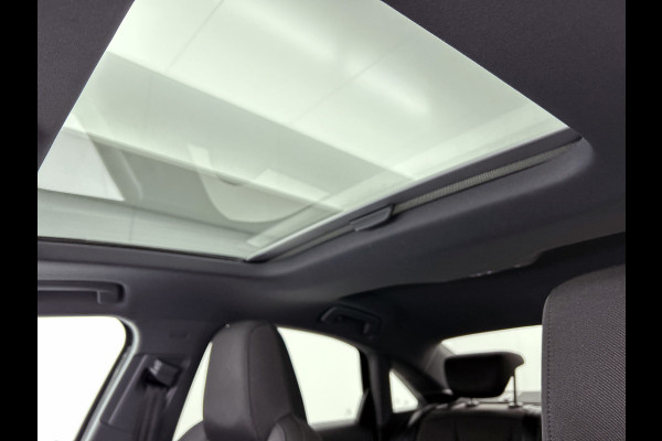 Audi A3 Limousine 30 TFSI Business edition (PANORAMADAK, ELEKT. WEGKLAPBARE TREKHAAK, SPORTSTOELEN, 1e EIGENAAR)