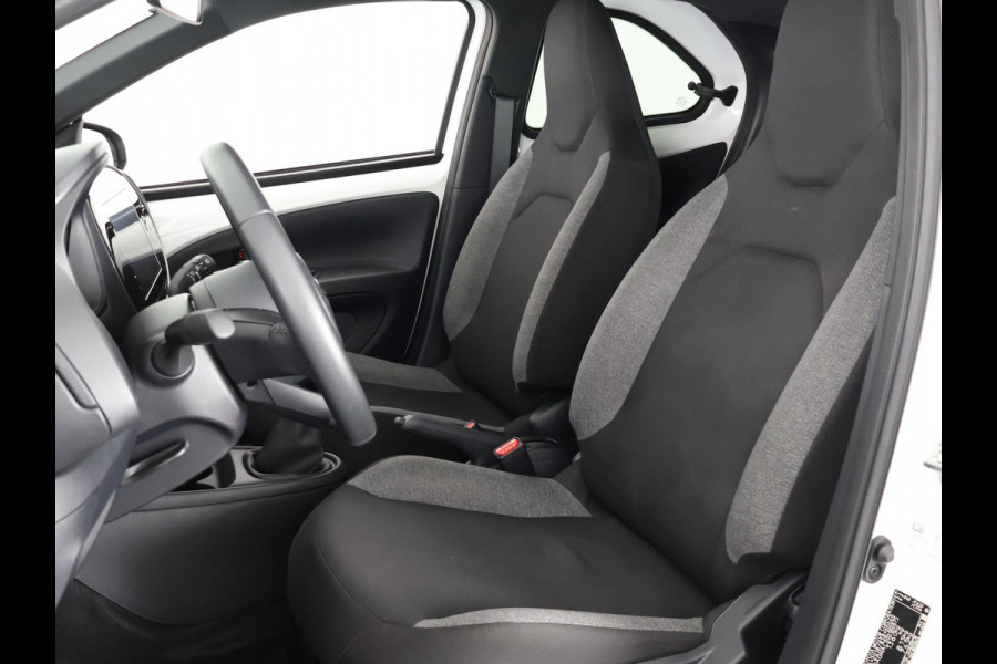 Toyota Aygo X 1.0 VVT-i PLAY SPECIAL EDITION GARANTIE 3-2034 AIRCO.CARPLAY NAVIGATIE.CAMERA ETC