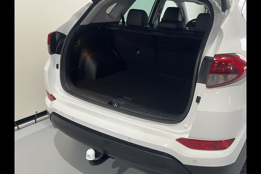 Hyundai Tucson 1.7 CRDi HP Premium Automaat / Camera / Navi / Leder / Trekhaak Hyundai Tucson 1.7 CRDi HP Premium Automaat / Camera / Navi / Leder / Trekhaak