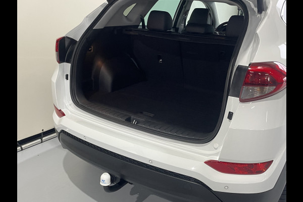 Hyundai Tucson 1.7 CRDi HP Premium Automaat / Camera / Navi / Leder / Trekhaak Hyundai Tucson 1.7 CRDi HP Premium Automaat / Camera / Navi / Leder / Trekhaak