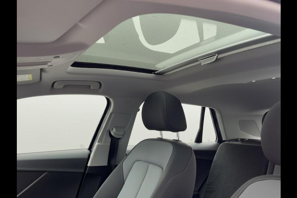 Audi Q2 35 TFSI Pro Line 150pk S-Tronic | Panoramadak | Navigatie | Verwarmbare voorstoelen | Led koplampen | Parkeercamera Audi Q2 35 TFSI Pro Line 150pk S-Tronic | Panoramadak | Navigatie | Verwarmbare voorstoelen | Led koplampen | Parkeercamera