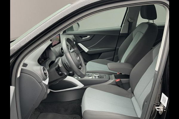 Audi Q2 35 TFSI Pro Line 150pk S-Tronic | Panoramadak | Navigatie | Verwarmbare voorstoelen | Led koplampen | Parkeercamera Audi Q2 35 TFSI Pro Line 150pk S-Tronic | Panoramadak | Navigatie | Verwarmbare voorstoelen | Led koplampen | Parkeercamera