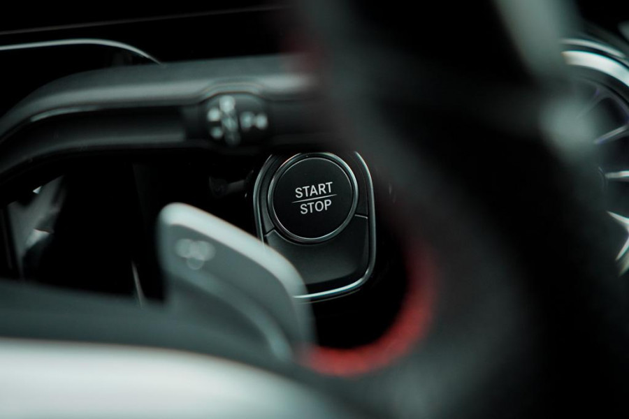Mercedes-Benz EQA 250+ AMG Line 71 kWh / Pano / Adaptive Cruise / Stoelverwarming Mercedes-Benz EQA 250+ AMG Line 71 kWh / Pano / Adaptive Cruise / Stoelverwarming