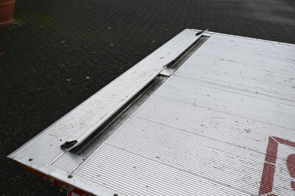 Mercedes-Benz Sprinter 519 CDI 3.0 V6 L3 Bakwagen met laadklep 3500 KG trekhaak, Dhollandia klep, Camera, Zijdeur