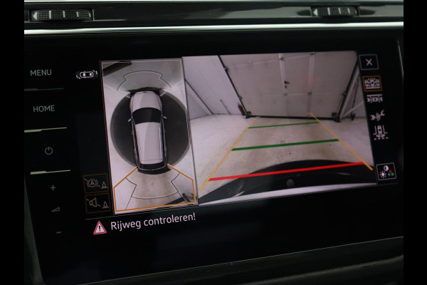 Volkswagen Tiguan 1.4 TSI eHybrid R-Line | Panoramadak | Leder | Trekhaak | 360 Camera | Sfeerverlichting | Adaptive cruise | 20'' | Carplay | Adaptief onderstel | Matrix LED | Park Assist | PHEV | Plug In Volkswagen Tiguan 1.4 TSI eHybrid R-Line | Panoramadak | Leder | Trekhaak | 360 Camera | Sfeerverlichting | Adaptive cruise | 20'' | Carplay | Adaptief onderstel | Matrix LED | Park Assist | PHEV | Plug In