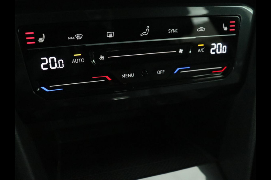 Volkswagen Tiguan 1.4 TSI eHybrid R-Line | Panoramadak | Leder | Trekhaak | 360 Camera | Sfeerverlichting | Adaptive cruise | 20'' | Carplay | Adaptief onderstel | Matrix LED | Park Assist | PHEV | Plug In Volkswagen Tiguan 1.4 TSI eHybrid R-Line | Panoramadak | Leder | Trekhaak | 360 Camera | Sfeerverlichting | Adaptive cruise | 20'' | Carplay | Adaptief onderstel | Matrix LED | Park Assist | PHEV | Plug In