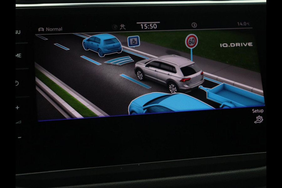 Volkswagen Tiguan 1.4 TSI eHybrid R-Line | Panoramadak | Leder | Trekhaak | 360 Camera | Sfeerverlichting | Adaptive cruise | 20'' | Carplay | Adaptief onderstel | Matrix LED | Park Assist | PHEV | Plug In Volkswagen Tiguan 1.4 TSI eHybrid R-Line | Panoramadak | Leder | Trekhaak | 360 Camera | Sfeerverlichting | Adaptive cruise | 20'' | Carplay | Adaptief onderstel | Matrix LED | Park Assist | PHEV | Plug In