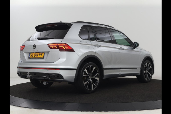 Volkswagen Tiguan 1.4 TSI eHybrid R-Line | Panoramadak | Leder | Trekhaak | 360 Camera | Sfeerverlichting | Adaptive cruise | 20'' | Carplay | Adaptief onderstel | Matrix LED | Park Assist | PHEV | Plug In Volkswagen Tiguan 1.4 TSI eHybrid R-Line | Panoramadak | Leder | Trekhaak | 360 Camera | Sfeerverlichting | Adaptive cruise | 20'' | Carplay | Adaptief onderstel | Matrix LED | Park Assist | PHEV | Plug In