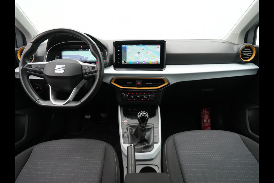 Seat Arona 1.0 TSI 110pk style Navigatie Clima Keyless Camera Virtual cockpit Carplay 158 Seat Arona 1.0 TSI 110pk style Navigatie Clima Keyless Camera Virtual cockpit Carplay 158