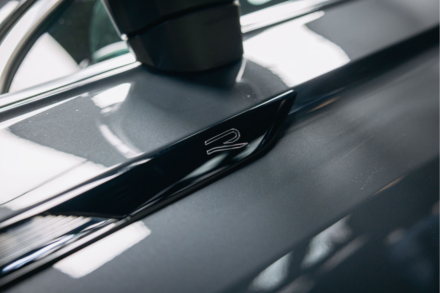 Volkswagen Tiguan 1.5 TSI R-Line Business+ | R-Line | Cruise Control | DSG | Trekhaak | Volkswagen Tiguan 1.5 TSI R-Line Business+ | R-Line | Cruise Control | DSG | Trekhaak |