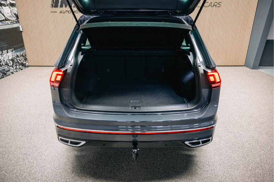 Volkswagen Tiguan 1.5 TSI R-Line Business+ | R-Line | Cruise Control | DSG | Trekhaak | Volkswagen Tiguan 1.5 TSI R-Line Business+ | R-Line | Cruise Control | DSG | Trekhaak |