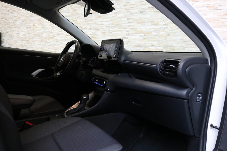 Toyota Yaris 1.5 Hybrid Active | CAMERA | NL AUTO | NAP | Toyota Yaris 1.5 Hybrid Active | CAMERA | NL AUTO | NAP |