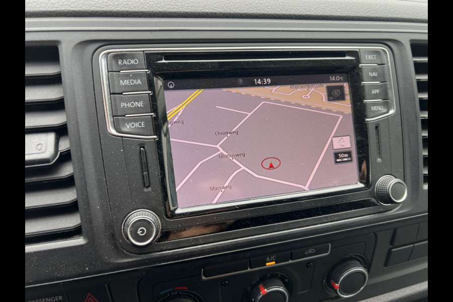 Volkswagen Transporter 2.0 TDI L2H1 Imperiaal/Navi/Trekhaak