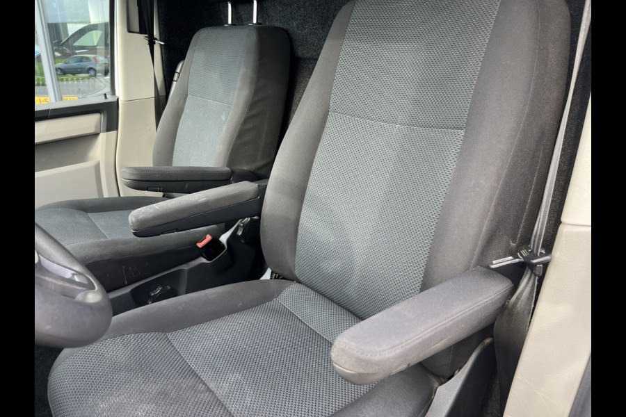 Volkswagen Transporter 2.0 TDI L2H1 Imperiaal/Navi/Trekhaak