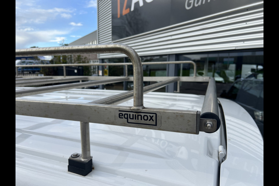 Volkswagen Transporter 2.0 TDI L2H1 Imperiaal/Navi/Trekhaak