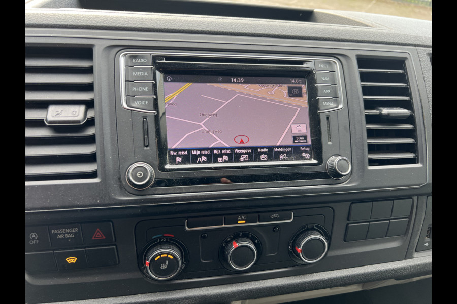 Volkswagen Transporter 2.0 TDI L2H1 Imperiaal/Navi/Trekhaak
