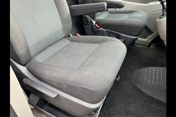 Volkswagen Transporter 2.0 TDI L2H1 Imperiaal/Navi/Trekhaak