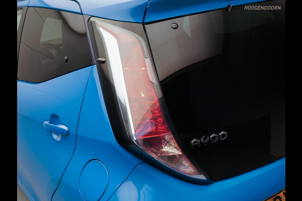 Toyota Aygo 1.0 VVT-i x-joy (NAVIGATIE,LED VERLICHTING,AIRCO,CRUISE,CAMERA,LANE-ASSIST,NIEUWE APK,LM-VELGEN,TOPCONDITIE) Toyota Aygo 1.0 VVT-i x-joy (NAVIGATIE,LED VERLICHTING,AIRCO,CRUISE,CAMERA,LANE-ASSIST,NIEUWE APK,LM-VELGEN,TOPCONDITIE)