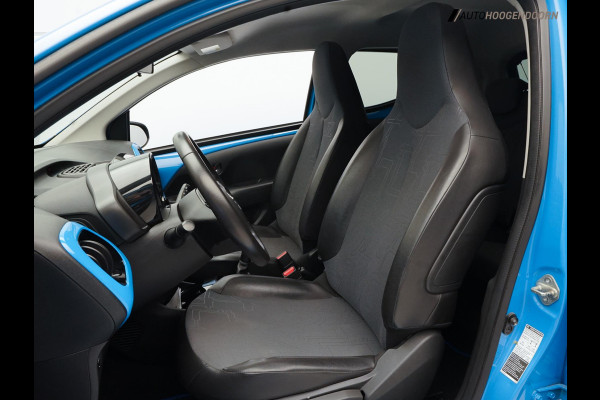 Toyota Aygo 1.0 VVT-i x-joy (NAVIGATIE,LED VERLICHTING,AIRCO,CRUISE,CAMERA,LANE-ASSIST,NIEUWE APK,LM-VELGEN,TOPCONDITIE) Toyota Aygo 1.0 VVT-i x-joy (NAVIGATIE,LED VERLICHTING,AIRCO,CRUISE,CAMERA,LANE-ASSIST,NIEUWE APK,LM-VELGEN,TOPCONDITIE)