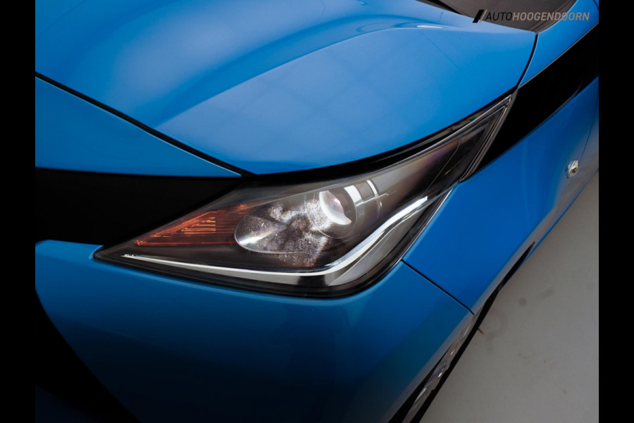 Toyota Aygo 1.0 VVT-i x-joy (NAVIGATIE,LED VERLICHTING,AIRCO,CRUISE,CAMERA,LANE-ASSIST,NIEUWE APK,LM-VELGEN,TOPCONDITIE) Toyota Aygo 1.0 VVT-i x-joy (NAVIGATIE,LED VERLICHTING,AIRCO,CRUISE,CAMERA,LANE-ASSIST,NIEUWE APK,LM-VELGEN,TOPCONDITIE)