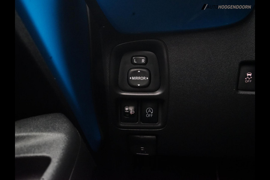 Toyota Aygo 1.0 VVT-i x-joy (NAVIGATIE,LED VERLICHTING,AIRCO,CRUISE,CAMERA,LANE-ASSIST,NIEUWE APK,LM-VELGEN,TOPCONDITIE) Toyota Aygo 1.0 VVT-i x-joy (NAVIGATIE,LED VERLICHTING,AIRCO,CRUISE,CAMERA,LANE-ASSIST,NIEUWE APK,LM-VELGEN,TOPCONDITIE)