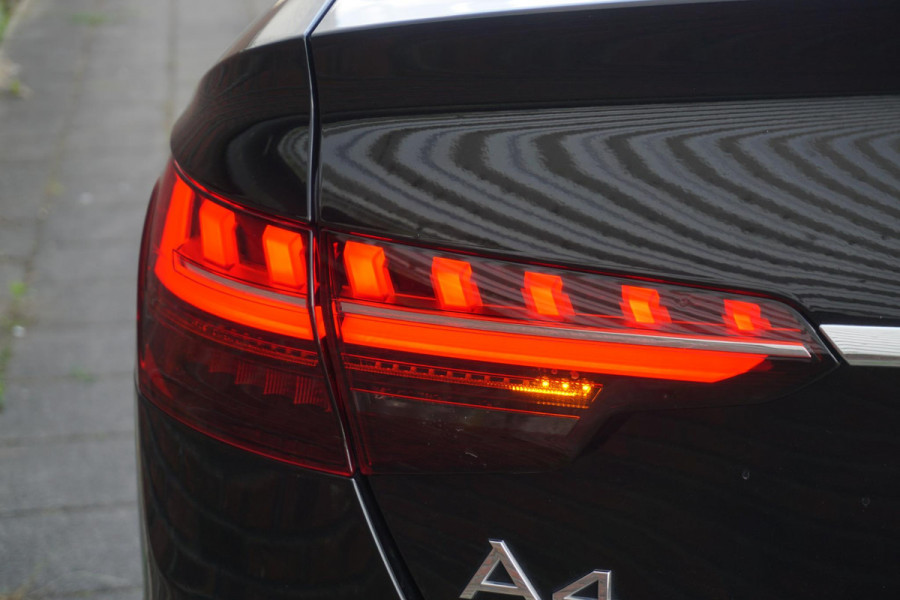 Audi A4 Limousine 35 TFSI 150PK Virtual Cockpit/Sportstoelen/ Origineel Nederlands/1e Eigenaar. Audi A4 Limousine 35 TFSI 150PK Virtual Cockpit/Sportstoelen/ Origineel Nederlands/1e Eigenaar.