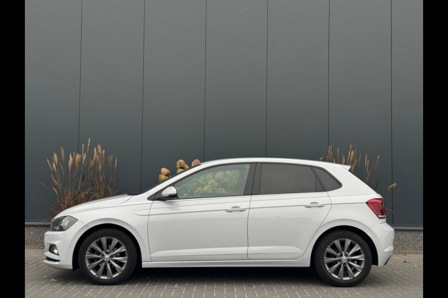 Volkswagen Polo 1.0 TSI Highline NAVI APPLE CARPLAY SPORTVELGEN PDC LEDER Volkswagen Polo 1.0 TSI Highline NAVI APPLE CARPLAY SPORTVELGEN PDC LEDER