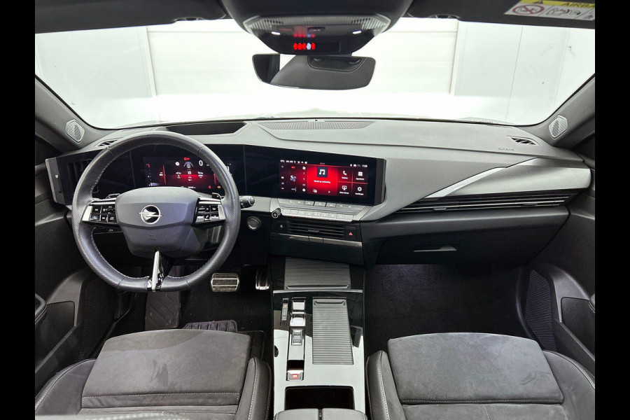 Opel Astra Sports Tourer 1.2T 130PK Ultimate PANO | HEAD-UP | AD-CRUISE | LED | CARPLAY Opel Astra Sports Tourer 1.2T 130PK Ultimate PANO | HEAD-UP | AD-CRUISE | LED | CARPLAY