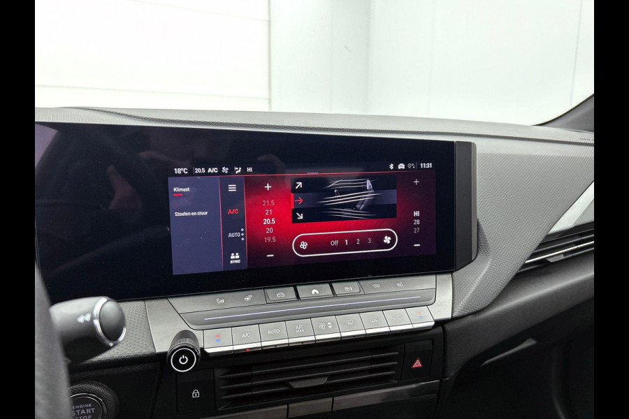 Opel Astra Sports Tourer 1.2T 130PK Ultimate PANO | HEAD-UP | AD-CRUISE | LED | CARPLAY Opel Astra Sports Tourer 1.2T 130PK Ultimate PANO | HEAD-UP | AD-CRUISE | LED | CARPLAY