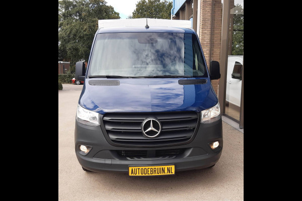 Mercedes-Benz Sprinter Pick-up 150Pk CDI Dubbel Cabine 6-pers. Automaat Trekhaak Cruisecontrol Airco Mercedes-Benz Sprinter Pick-up 150Pk CDI Dubbel Cabine 6-pers. Automaat Trekhaak Cruisecontrol Airco
