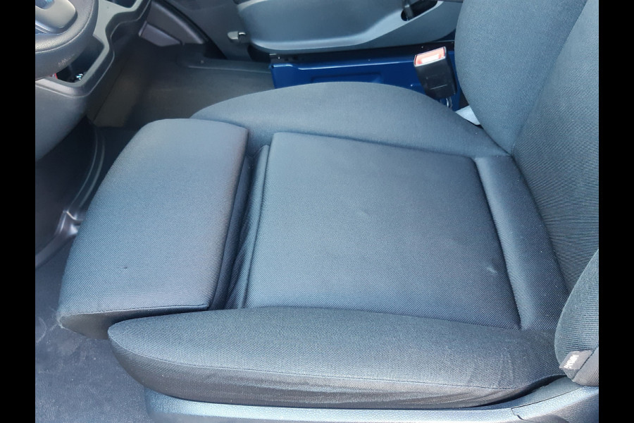 Mercedes-Benz Sprinter Pick-up 150Pk CDI Dubbel Cabine 6-pers. Automaat Trekhaak Cruisecontrol Airco Mercedes-Benz Sprinter Pick-up 150Pk CDI Dubbel Cabine 6-pers. Automaat Trekhaak Cruisecontrol Airco