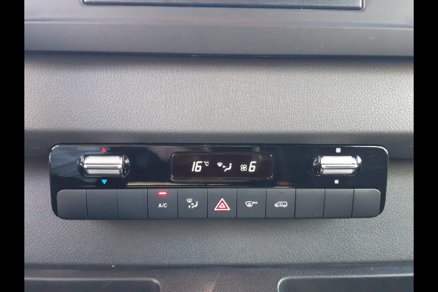 Mercedes-Benz Sprinter Pick-up 150Pk CDI Dubbel Cabine 6-pers. Automaat Trekhaak Cruisecontrol Airco Mercedes-Benz Sprinter Pick-up 150Pk CDI Dubbel Cabine 6-pers. Automaat Trekhaak Cruisecontrol Airco