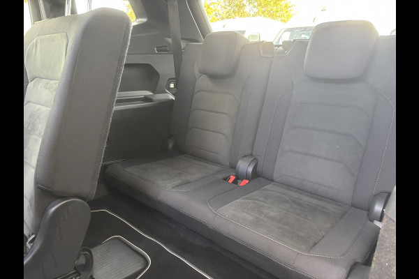 Volkswagen Tiguan Allspace 1.5 TSI Highline Business R 7persoons | R Line | Automaat | Pano