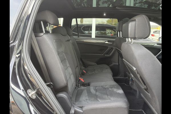 Volkswagen Tiguan Allspace 1.5 TSI Highline Business R 7persoons | R Line | Automaat | Pano