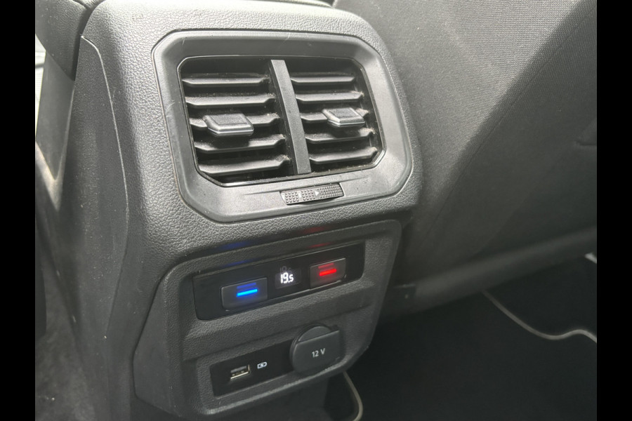 Volkswagen Tiguan Allspace 1.5 TSI Highline Business R 7persoons | R Line | Automaat | Pano