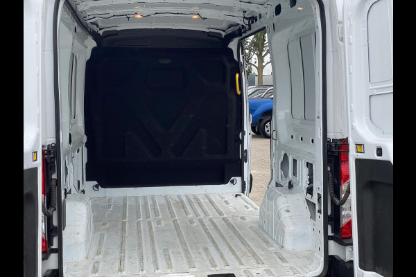 Ford Transit 310 2.0 TDCI L2H2 Trend 130pk | SCI | 12 inch SYNC 4 | Draadloos Apple Carplay/Android auto | Achteruitrijcamera incl. Downlighter | Digitale Cockpit Ford Transit 310 2.0 TDCI L2H2 Trend 130pk | SCI | 12 inch SYNC 4 | Draadloos Apple Carplay/Android auto | Achteruitrijcamera incl. Downlighter | Digitale Cockpit