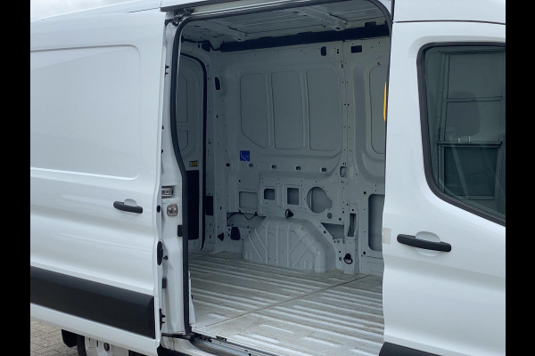 Ford Transit 310 2.0 TDCI L2H2 Trend 130pk | SCI | 12 inch SYNC 4 | Draadloos Apple Carplay/Android auto | Achteruitrijcamera incl. Downlighter | Digitale Cockpit Ford Transit 310 2.0 TDCI L2H2 Trend 130pk | SCI | 12 inch SYNC 4 | Draadloos Apple Carplay/Android auto | Achteruitrijcamera incl. Downlighter | Digitale Cockpit