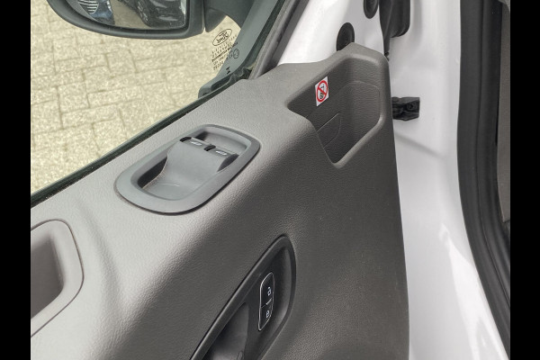 Ford Transit 310 2.0 TDCI L2H2 Trend 130pk | SCI | 12 inch SYNC 4 | Draadloos Apple Carplay/Android auto | Achteruitrijcamera incl. Downlighter | Digitale Cockpit Ford Transit 310 2.0 TDCI L2H2 Trend 130pk | SCI | 12 inch SYNC 4 | Draadloos Apple Carplay/Android auto | Achteruitrijcamera incl. Downlighter | Digitale Cockpit