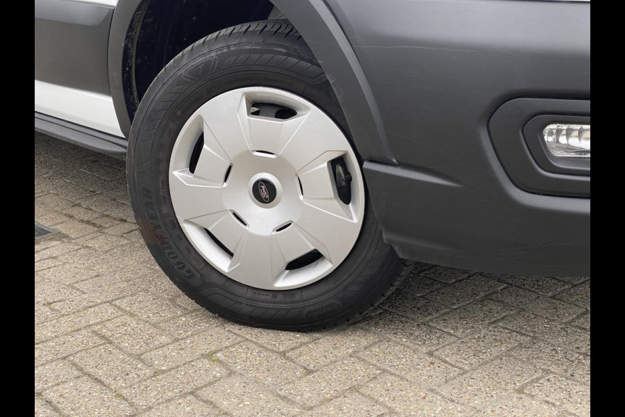 Ford Transit 310 2.0 TDCI L2H2 Trend 130pk | SCI | 12 inch SYNC 4 | Draadloos Apple Carplay/Android auto | Achteruitrijcamera incl. Downlighter | Digitale Cockpit Ford Transit 310 2.0 TDCI L2H2 Trend 130pk | SCI | 12 inch SYNC 4 | Draadloos Apple Carplay/Android auto | Achteruitrijcamera incl. Downlighter | Digitale Cockpit